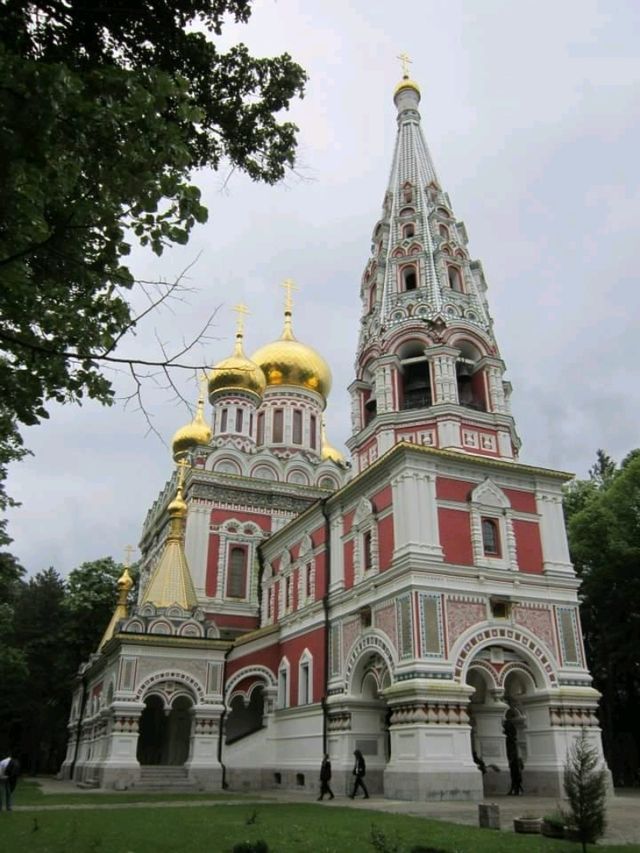 Shipka Memorial Church (the Russian church)🌹