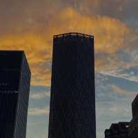 Canary Wharf’s Evening Glow: Sunset Reflections