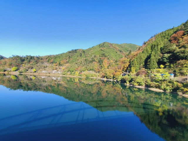 Beautiful natural scenery spreads out in every season
