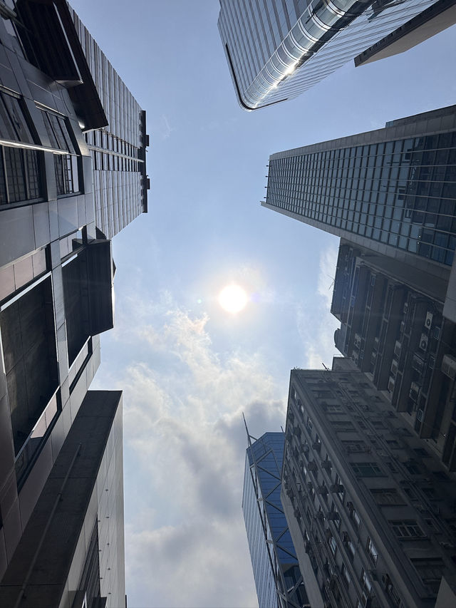 Causeway Bay, Hong Kong’s Ultimate Shopping Destination 💴 🛍️ 🏬 
