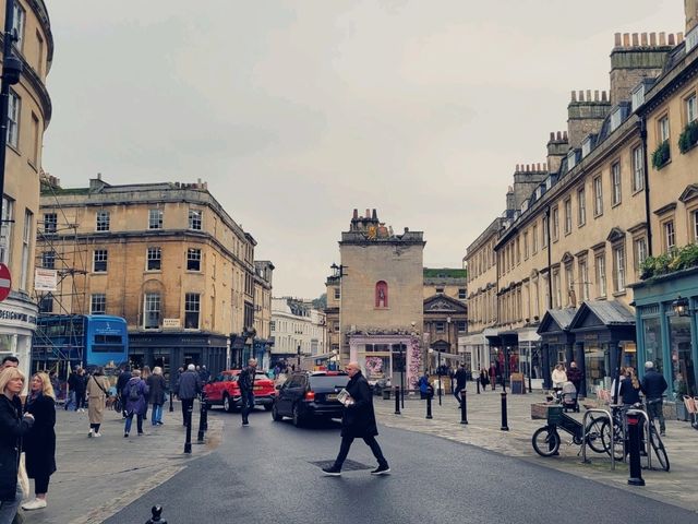 Bath: A City of Charm, History, and Hot Springs