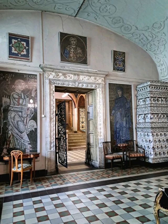 🎨 Stieglitz Academy – St. Petersburg’s Artistic Powerhouse
