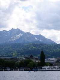 รีวิวลูเซิร์น (Lucerne) เมืองเล็กริมทะเลสาบ