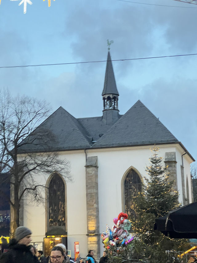 🎄✨ Essen, Germany — Where Christmas Shines Brighter Than Ever 🌟🏙️ 