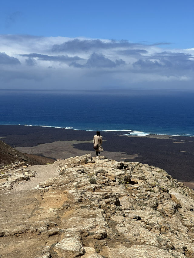 Casa Juanita Review: The Blue Jewel of Lanzarote