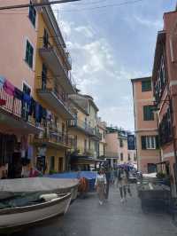 Exploring Manarola: Cliffside Magic in the Heart of Cinque Terre