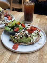 London🇬🇧 A Cosmic Culinary Treat at Astro Cafe & Brunch