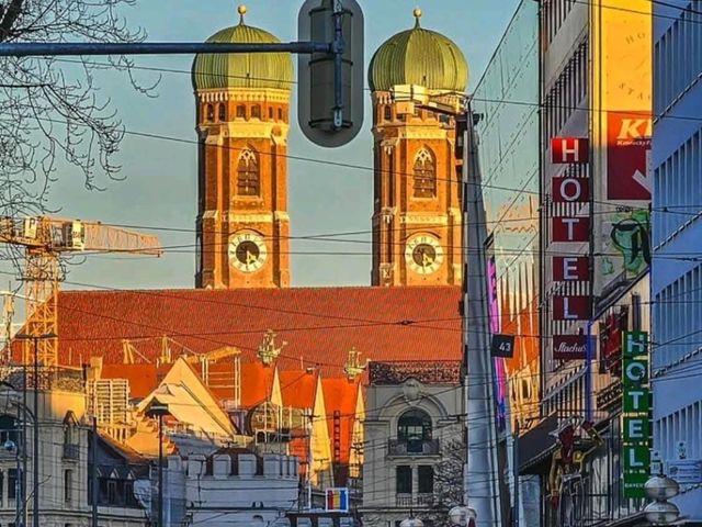 Munich: City of Beer - Top Attractions 🍻