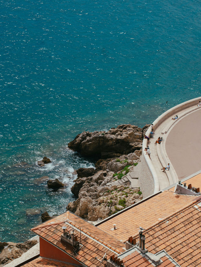 🌸🌿 Weekend Getaway in Nice: Hidden Corners & Hillside Views 🌳🏡