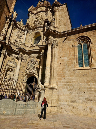 ⛪ Valencia Cathedral – A Journey Through Centuries of History