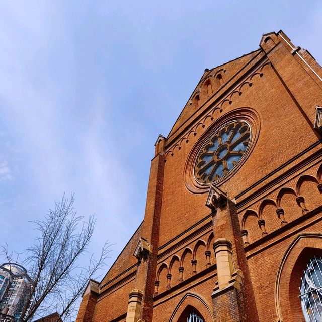 Explore the Faiths and Views of Xujiahui