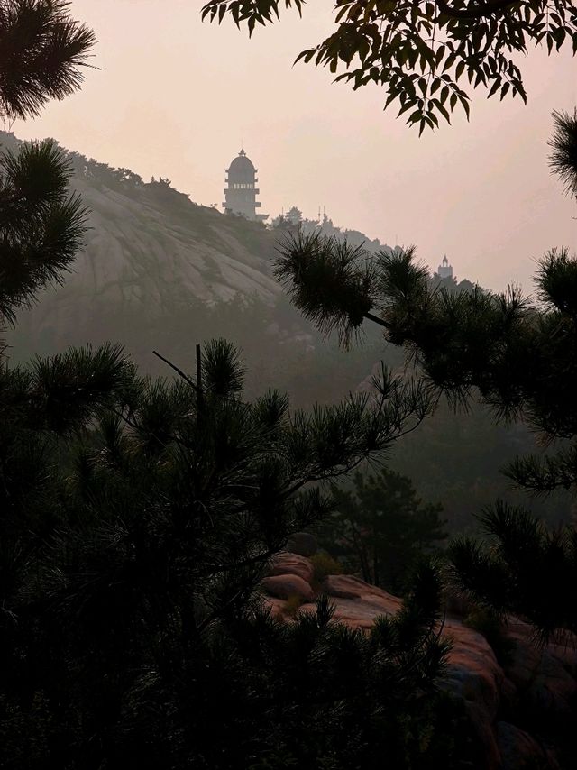 Qingdao | Mystery of Clapping Ladder 