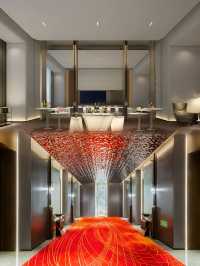 雲端之巔的孤獨,也許只有當風吹過,才會明白