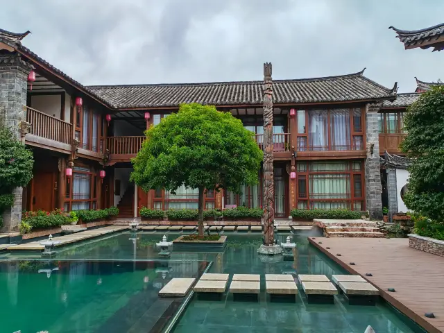 來麗江泊心雲舍體驗納西東巴文化！