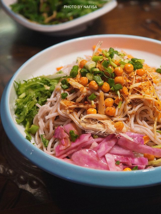 Adorned with Stars and Moon · Naxi in Dreams, the unforgettable Yunnan cuisine that lingers in one's mind. Adorned with Stars and Moon · Naxi in Dreams, the unforgettable Yunnan cuisine that lingers in one's mind.
