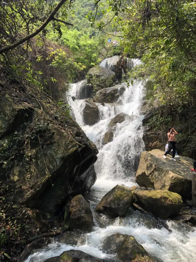 Bai Shui Zhai in Zengcheng | The natural oxygen bar with the highest concentration of negative ions in Guangzhou