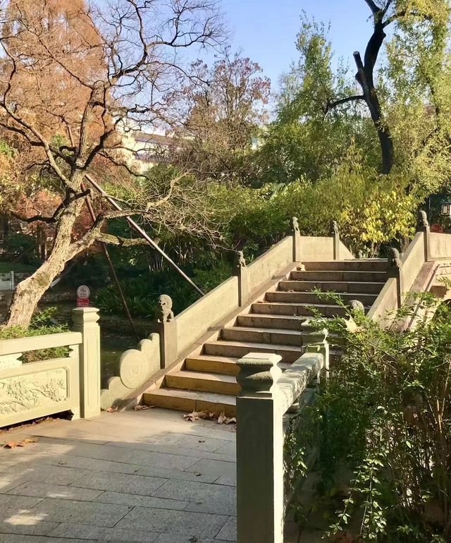 美麗上海紅園風景