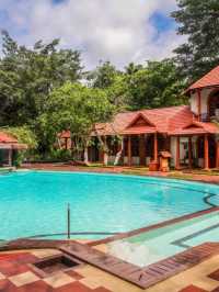 🌴🏨 Kerala's Hidden Gem: Taj Kumarakom Resort & Spa 🌅