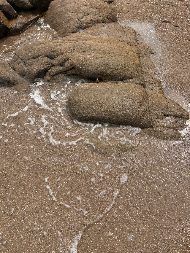 青島第二海水浴場，海邊的寶藏之地。