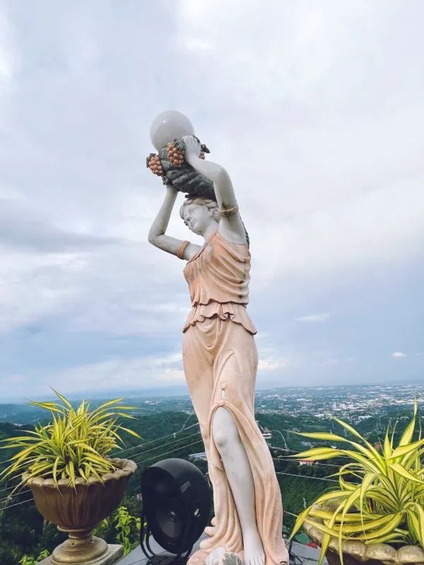 Temple of Leah: A Must-Visit in Cebu