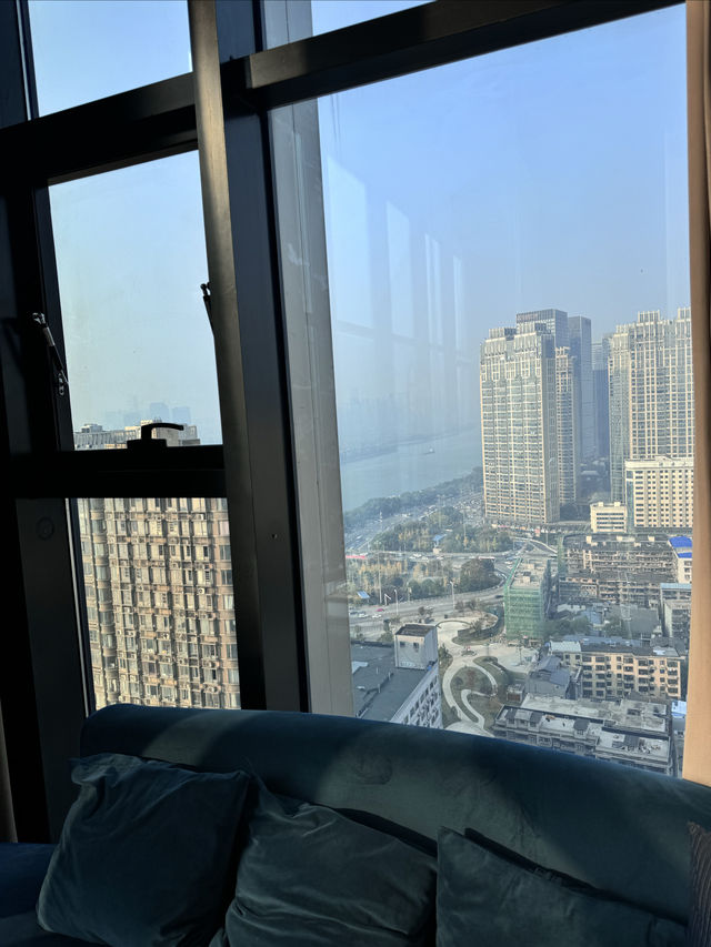 長沙江景超絕大床房。