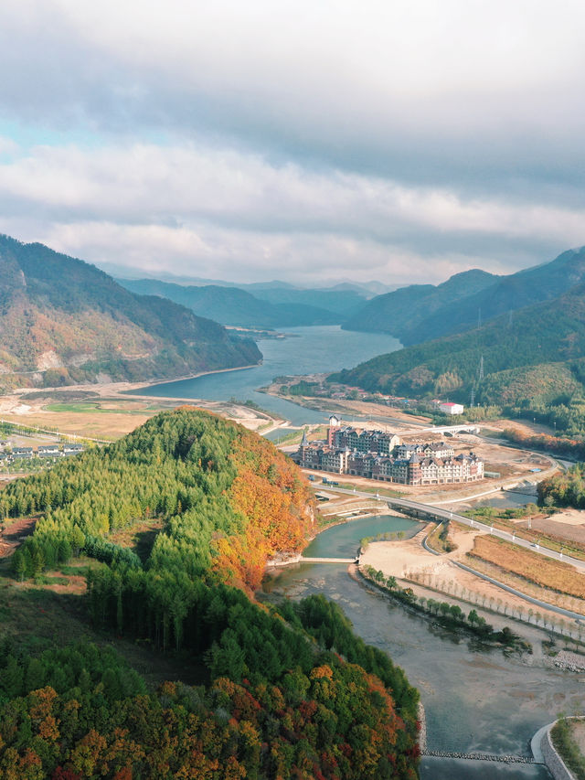 北方溫泉度假酒店，美景加持以為在北歐。