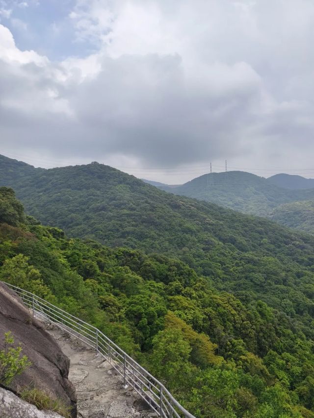 深圳隱藏嘅行山勝地，鹽田梅沙尖