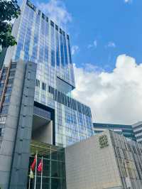 城市光影中的現代奢華：唯港薈酒店