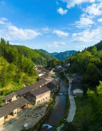 貴陽30分鐘！鎮山村石板古堡藏布依秘境