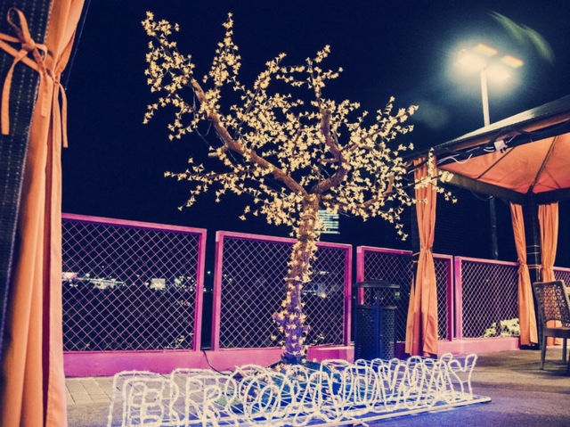 **【澳門夜生活新地標！百老匯酒店親身體驗報告】**  