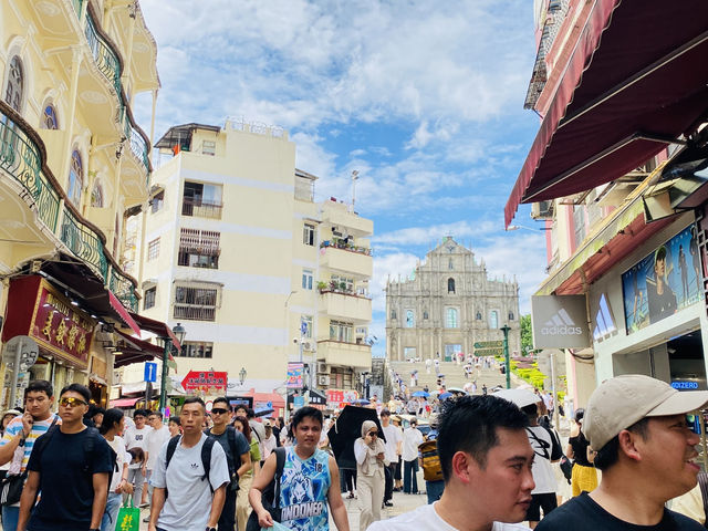 마카오 여행 필수 코스 세나도 광장 