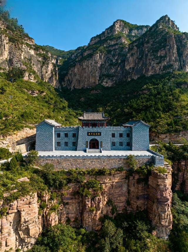 血色丹崖，鐵血忠魂：在黃崖洞遇見太行的風骨