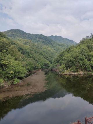 Why travel far for spring outings? Huamei Valley Wonderland will heal your spring