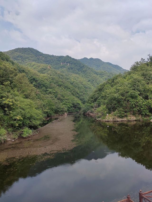 踏青何必遠行？畫眉谷仙境治癒你的春天