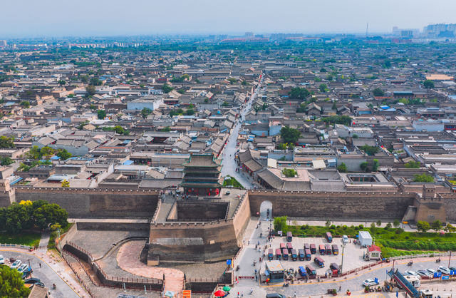平遙古城及古寺三日遊:穿越千年的人文盛宴 平遙古城及古寺三日遊:穿越千年的人文盛宴