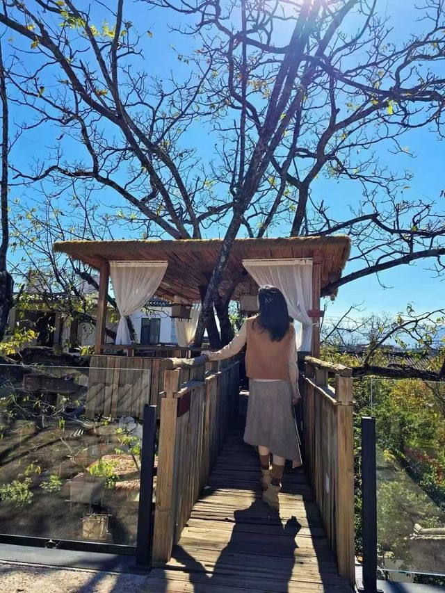 在麗江白沙巍然,住進推窗見雪山的童話木屋 在麗江白沙巍然,住進推窗見雪山的童話木屋