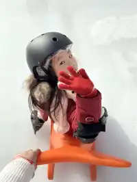 4歲寶寶的第一次上冰體驗!