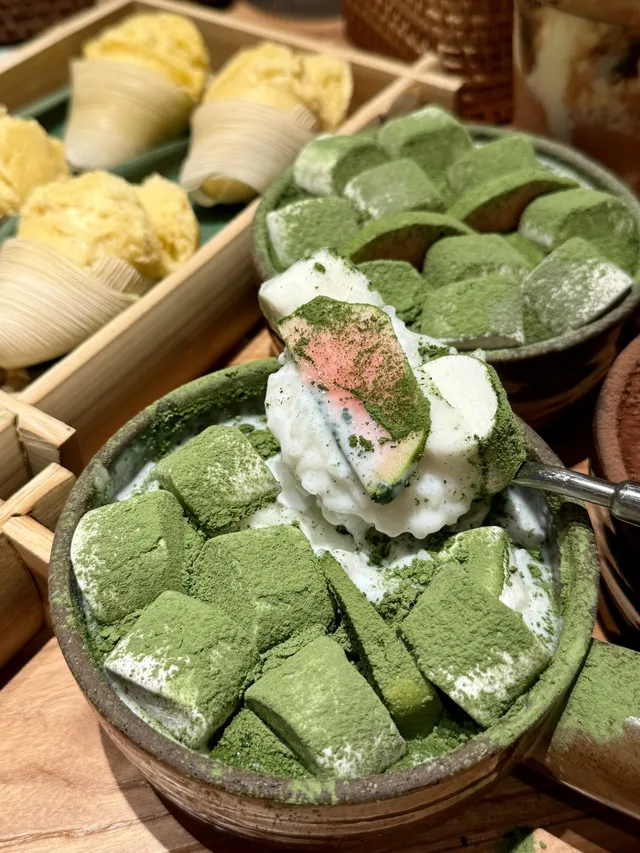 鄭州金融島!!!局部大雪!!免費拍!!!快去! 鄭州金融島!!!局部大雪!!免費拍!!!快去!