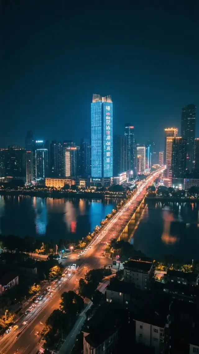 다음은 4인 장가계 5일 4박 일정 중 교통편에 대한 자세한 계획으로, 더욱 편리한 여행을 위해