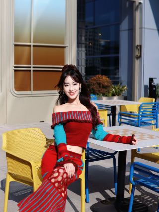 Хотите провести ночь на улице Панлун Тяньди? Отель Aloft Hongqiao просто потрясающий!