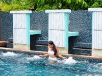 ave Hotel Pattaya  โรงแรมสุดคลาสสิคสไตล์ไมอามี