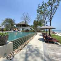 โรงแรมใหม่สุดสงบ เขาเต่า