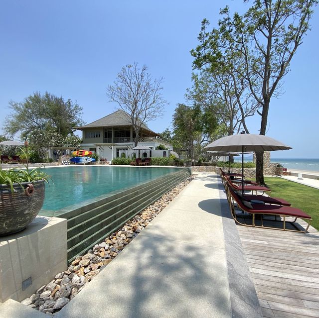 โรงแรมใหม่สุดสงบ เขาเต่า
