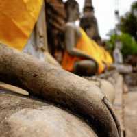 กราบพระนอนวัดใหญ่ชัยมงคล