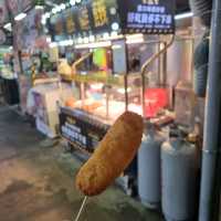 Xingren Garden Night Market