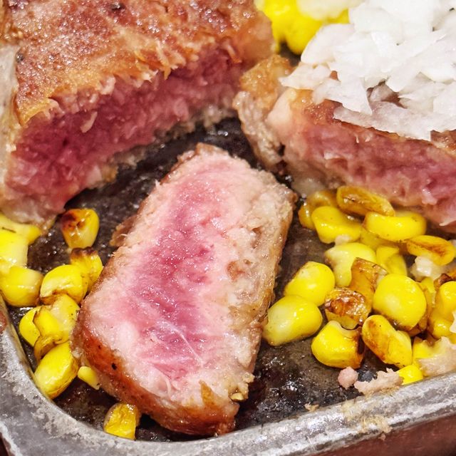抵食😍手切🔪鐵板牛扒🥩