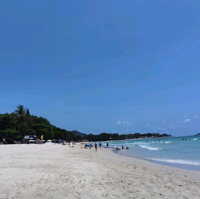 查汶海灘Chaweng Beach
