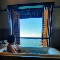 對住🌊碧海藍天🌞浸浴🛀