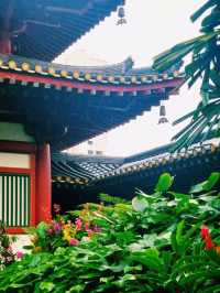A Tranquil Escape at Buddha Tooth Relic Rooftop Garden