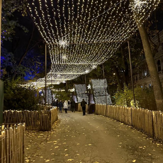 Viennese Christmas wonderland at city hall sq